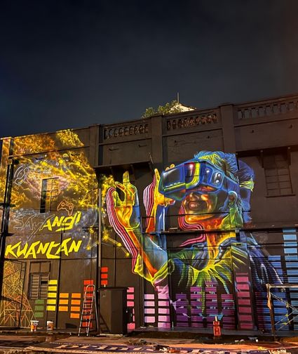 Servis Mural di Malaysia - Skala Besar